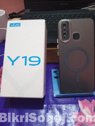 Vivo y19